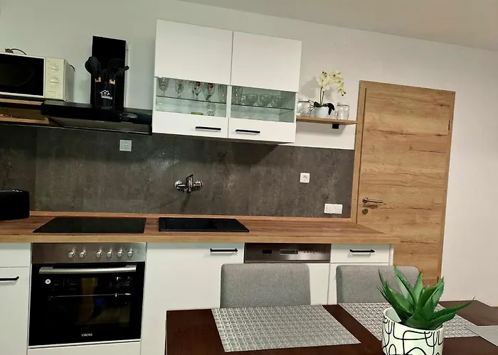 Cherry House شقة كاتيز أوب سافي